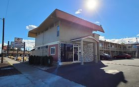 Holiday Lodge Yakima